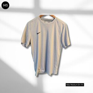 Nike Dri-FIT T-Shirt | Medium | Light Gray Athletic Top